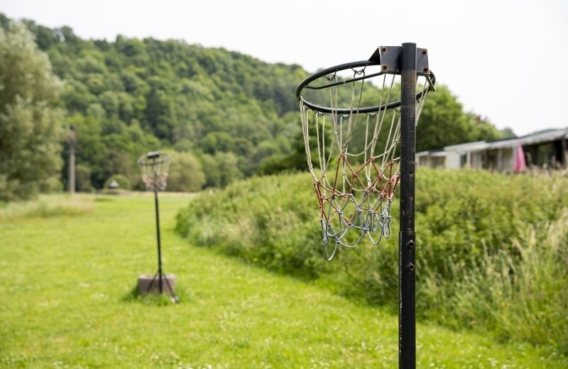 Terrain de jeux et sports